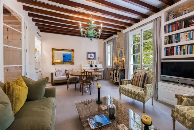 Vivienda con carácter totalmente reformada en una ubicación  - foto 3