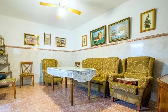 CASA EN SAN ROQUE TOTALMENTE EXTERIOR CON MUCHAS POSIBILIDADES PATIO AMPLIO Y TERRAZAS — 15