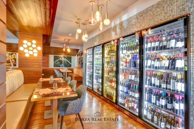 RESTAURANTE DE ALTO nivel FRENTE AL MAR EN PLAYA SAN JUAN — 16