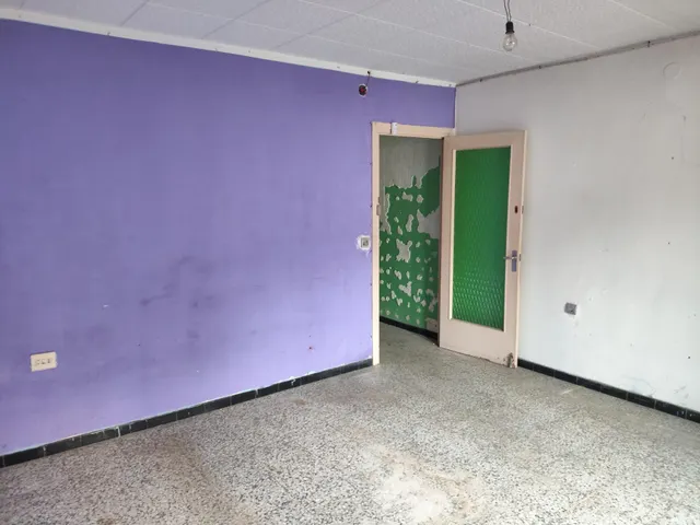 ¡AMPLIO PISO A LA VENTA EN LES BORGES BLANQUES! — 8