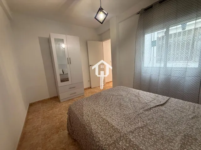 Piso de 80 m2 de 3 habitaciones en zona ciudad de asís de Alicante: 2ª planta sin ascensor — 28