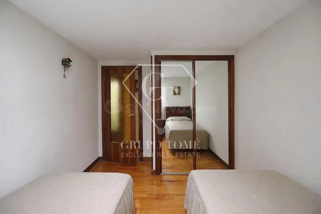 Vivienda acogedora con balcón y vistas despejadas — 20