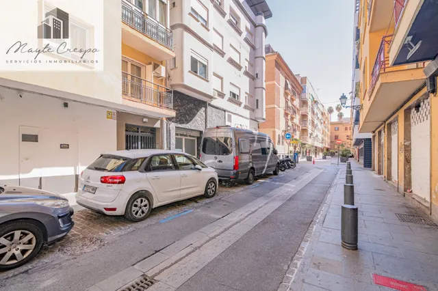 Local en pleno centro de Granada — 25