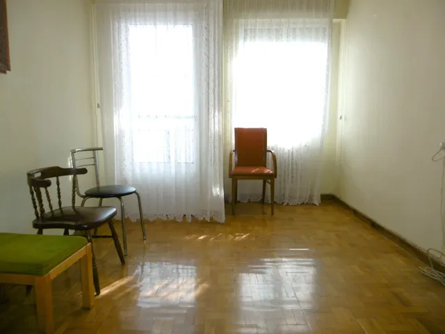 VIVIENDA DE 2 DORMITORIOS Y TERRAZA FRENTE A PLAZA DE TOROS — 17