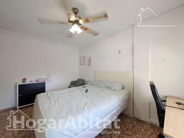 ¡UBICACIÓN IDEAL! AMPLIO, LUMINOSO Y EXTERIOR CON BALCÓN, TODO AMUEBLADO — 15