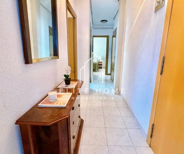 PISO DE 3 habitaciones JUNTO AL CORTE INGLÉS — 13