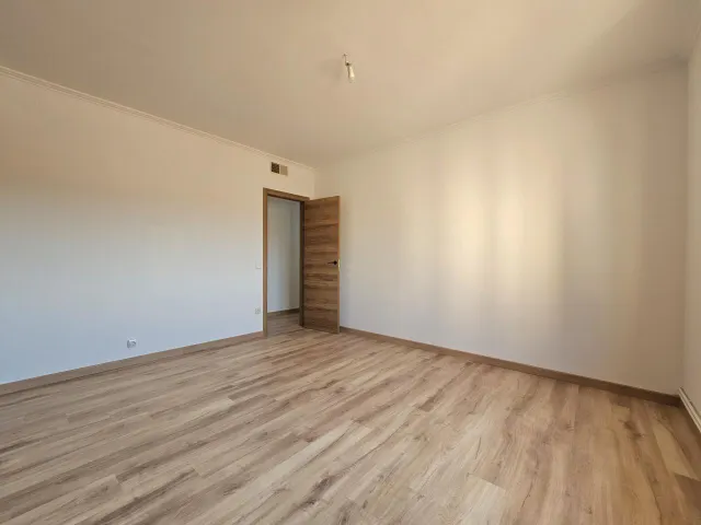 Piso de 4 habitaciones más trastero — 12