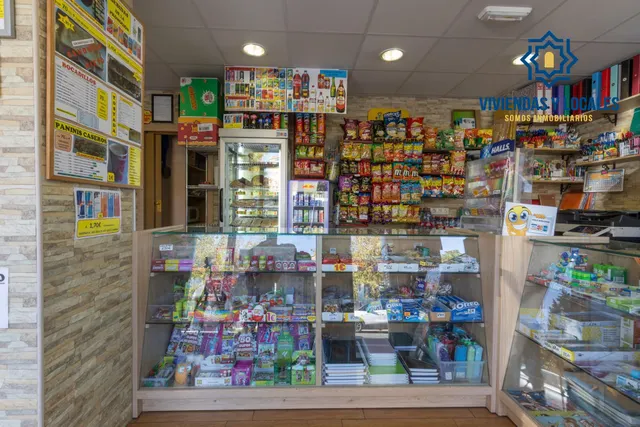 Local en venta junto al instituto Zaidín Vergeles – Listo para empezar tu negocio — 14