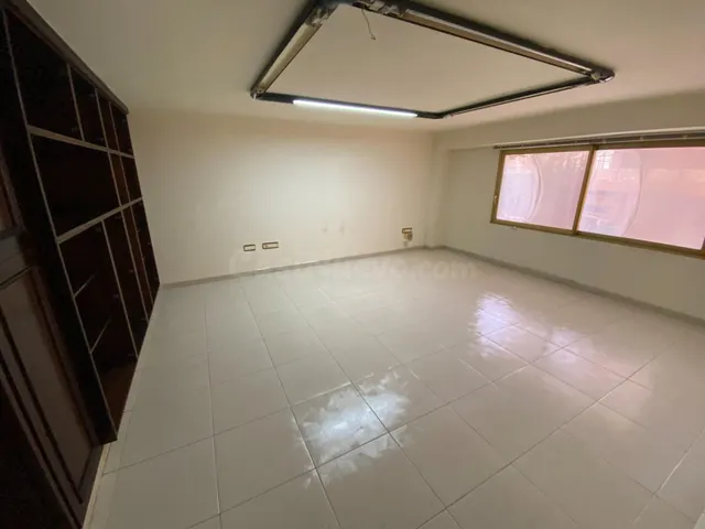Entresuelo para oficinas en venta