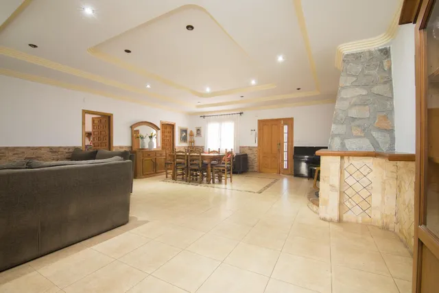 ¡chalet con piscina y gran parcela en Redován! — 23
