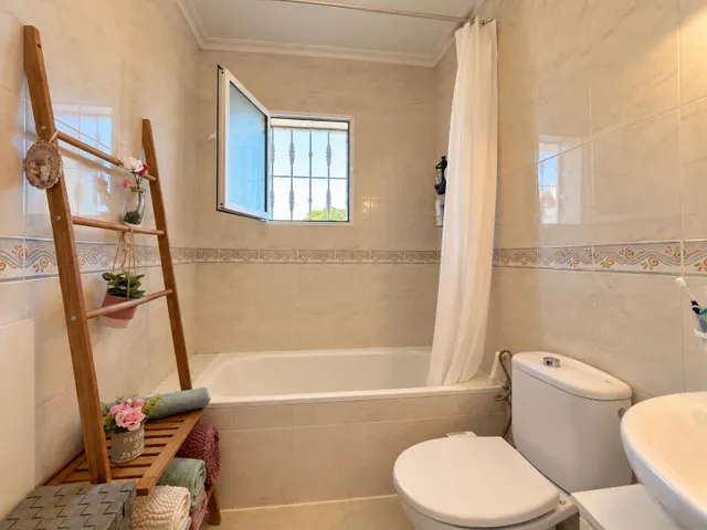 Casa 3 habitaciones 80m² en venta - Los Almendros-La Florida — 24