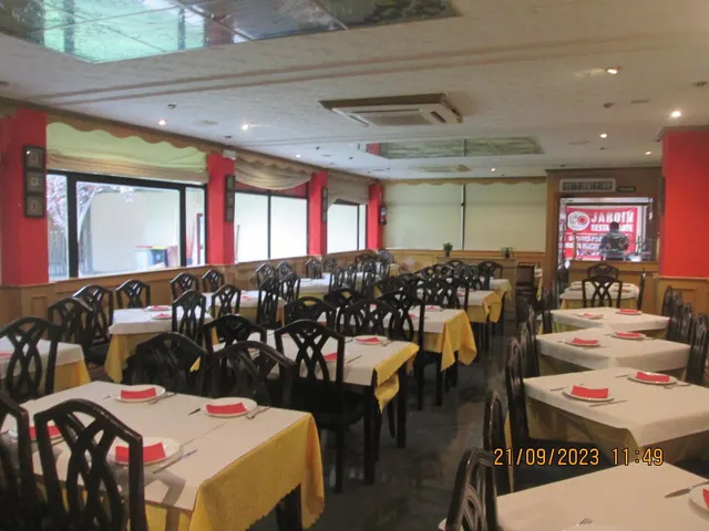 SMARTCITY VENDE AMPLIO LOCAL COMERCIAL - foto 3