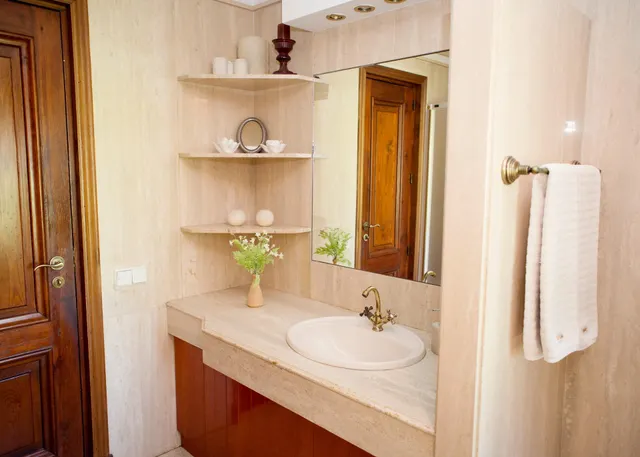 Urbis te ofrece un exclusivo chalet en venta en Salamanca. — 30