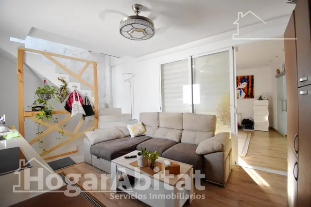 ESPECTACULAR CASA REFORMADA Y AMPLIA CON TERRAZA - foto 4