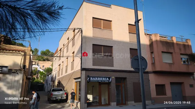 En venta solar urbano de 33 m2 en calle Girona 3 de Tortosa - foto 2