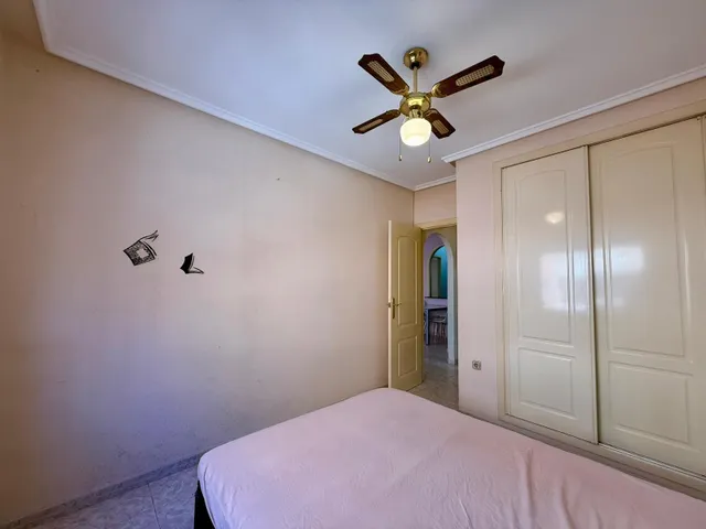 Apartamento de 2 dormitorios a 450 metros de Playa del Cura — 21