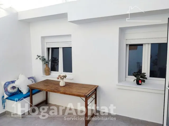 REFORMADA Y ACOGEDORA CON BUHARDILLA Y TERRAZA — 26