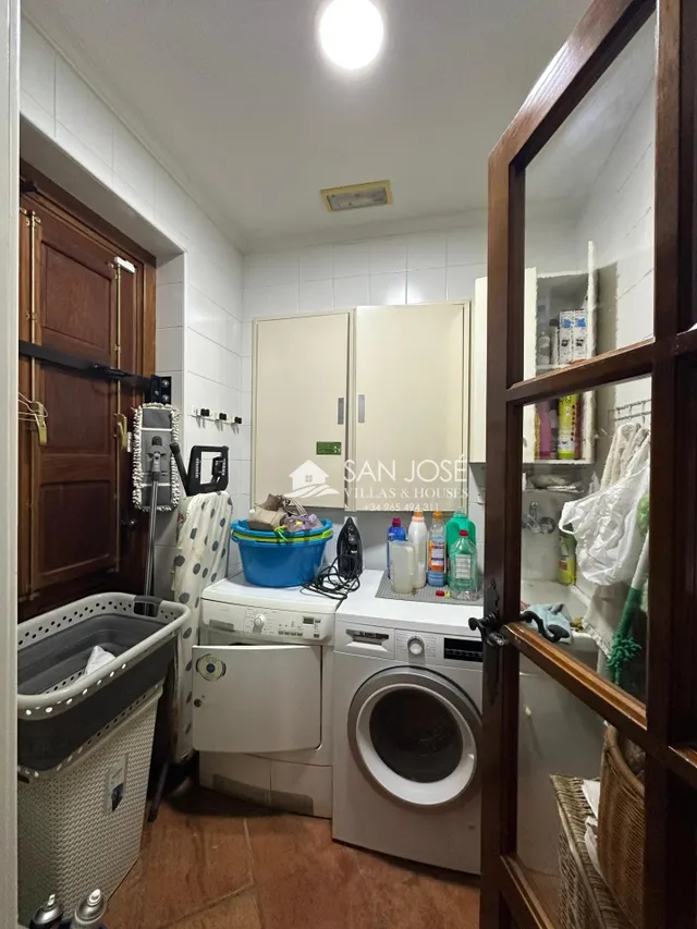 VENTA DE CHALET DE LUJO EN NOVELDA — 50
