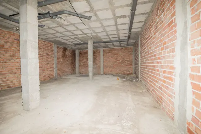 Local comercial 187m² en venta - Centro — 8