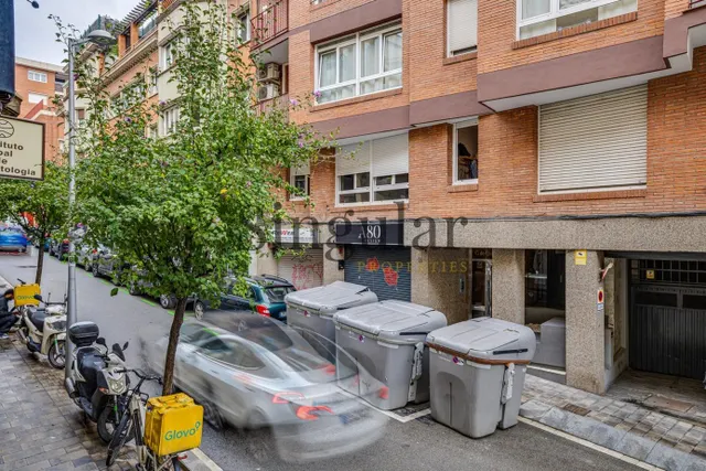 Piso en venta en Sant Gervasi — 38