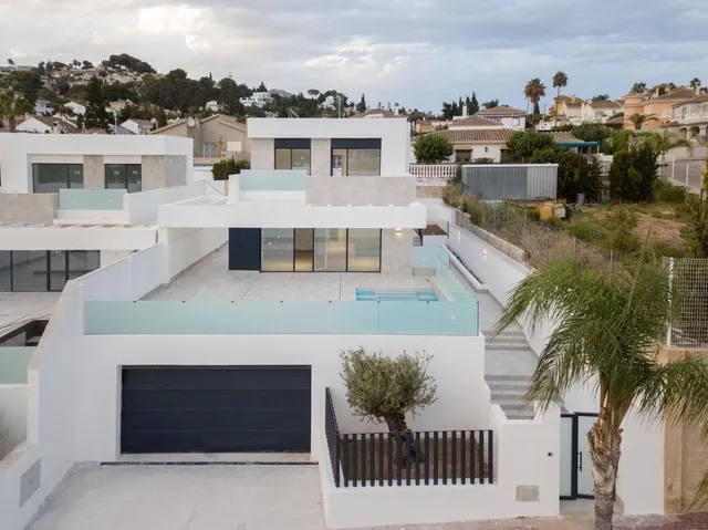 Espectacular Villa de Lujo a estrenar — 4