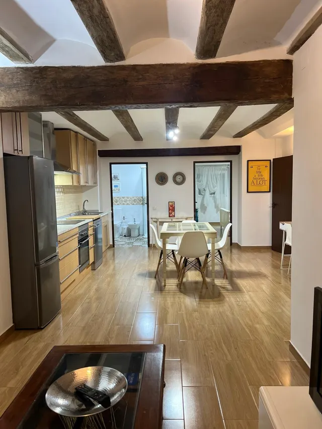 Piso 2 habitaciones 81m² en alquiler - Sant Francesc — 3