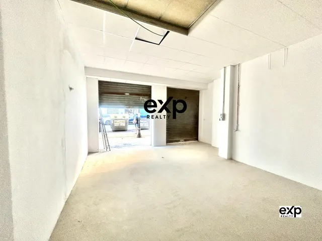 Planta baja diáfana en zona  La Petxina-Juan Llorens — 19