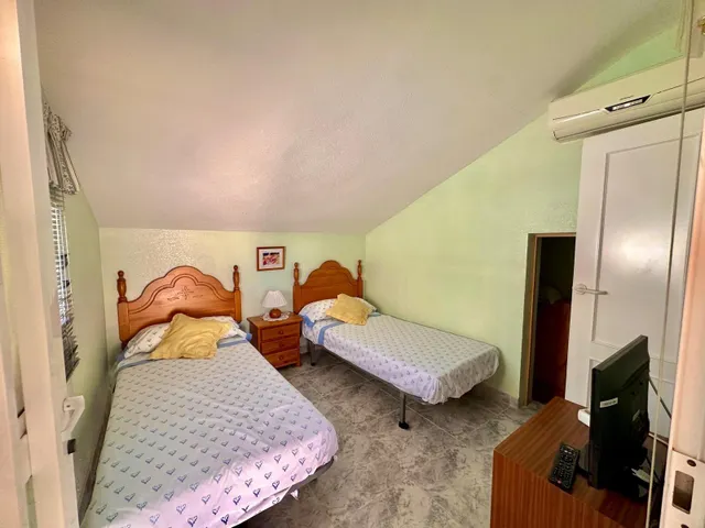 Encantadora vivienda de 3 habitaciones en Urb. La Dorada (Los Alcázares): Espacio, luz y un entorno inmejorable frente a parque — 41
