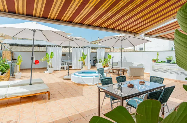 Exclusivo bajo con espectacular terraza y garaje doble en la - foto 3