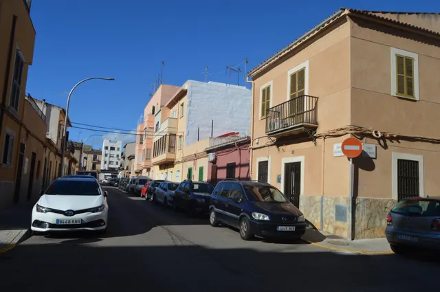 PLANTA BAJA TECHO LIBRE REFORMADA JUNTO A REYES CATOLICOS — 29