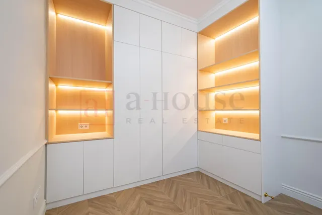 Espectacular piso reformado de 200m2 en la dreta de l´eixample — 38
