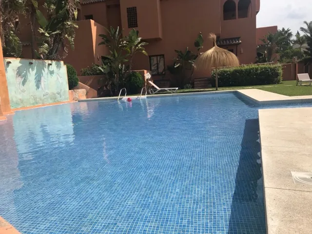 Gran Atico Duplex entre marbella y Estepona , lado playa 2º linea — 39