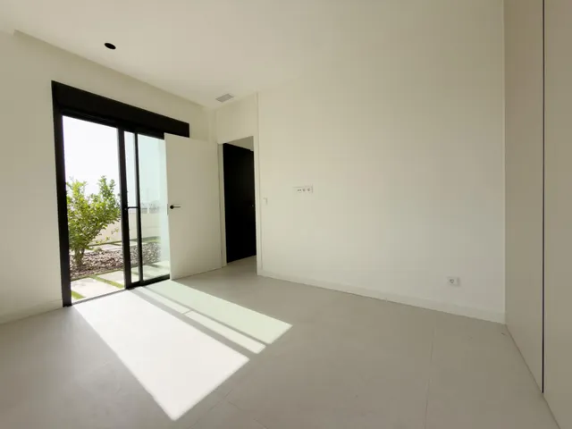 VILLAS DE OBRA NUEVA EN BALCON DE FINESTRAT — 35