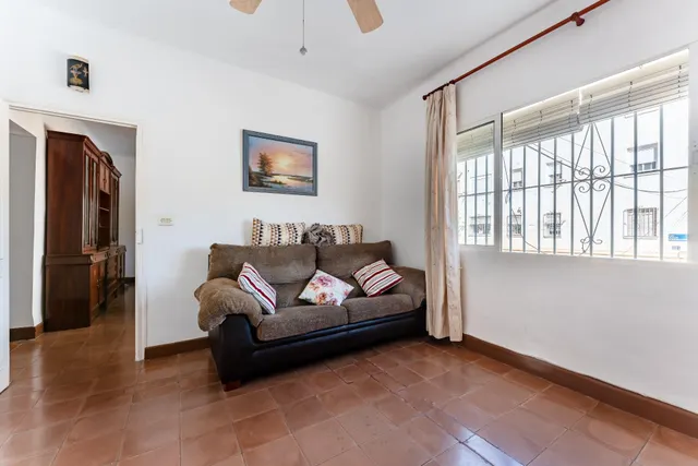Piso 4 habitaciones Ciudad Jardín — 14
