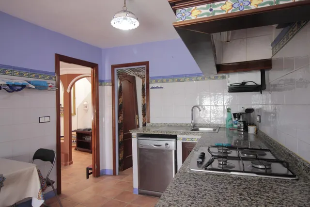 CASA EN ALQUILER EN CARMONA — 20