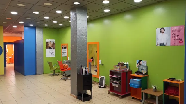 LOCAL COMERCIAL EN ALQUILER - ZONA PLAZA DE TOROS, GRANADA — 7