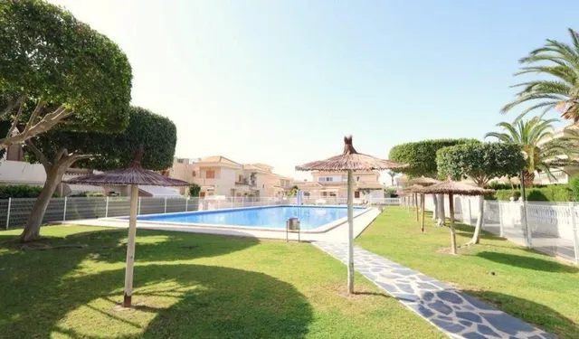 Bonito apartamento a 10 minutos del mar en Playa Flamenca!!! — 24