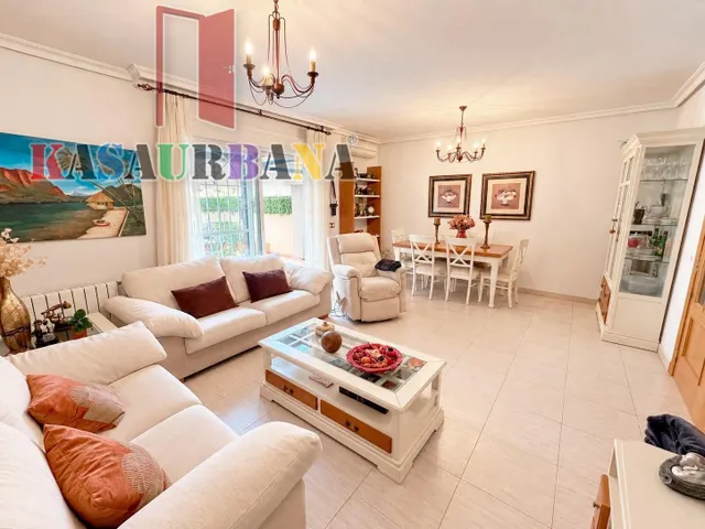 KASAURBANA ofrece en VENTA CHALET EN VALDEMORO — 5