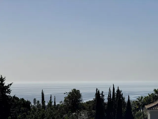 Moderna villa de lujo en la prestigiosa urbanización de Sierra Blanca, Marbella — 4