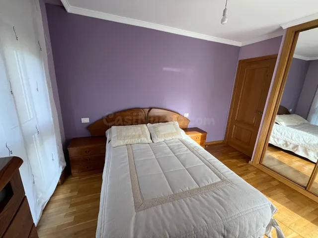 SE ALQUILA HABITACIÓN EN PISO COMPARTIDO CERCA DE LA PLAZA D