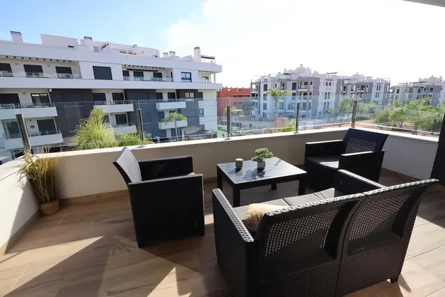 Apartamento Moderno y Listo para Entrar a Vivir en Villamartin — 20