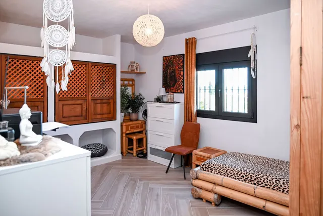 Chalet 4 habitaciones 235m² en venta - Centro — 16