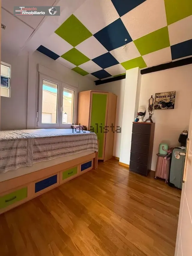 Ático en venta en Calle Olimpiadas, 12 — 33