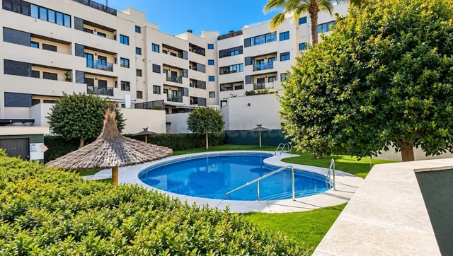 ¡espectacular ático dúplex con terraza de 80 m2, piscina y parking en el centro de El Puerto de Santa María! — 3
