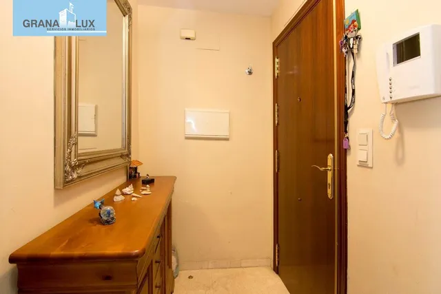 Magnifica vivienda con garaje en vergeles, junto a palacio de deportes — 16