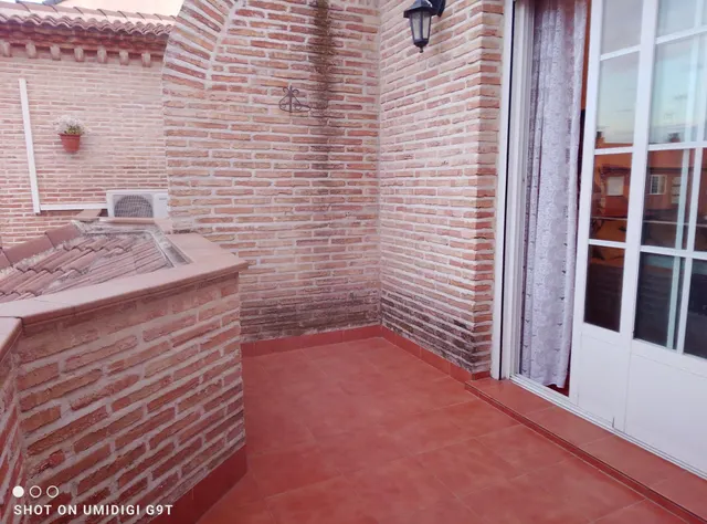 AOC VENDE ADOSADO 4 HAB, 3 BAÑOS, GARAJE Y TRASTERO — 50
