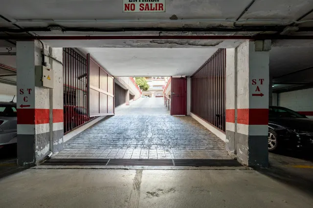 Plaza de garaje en Villarejo. — 6