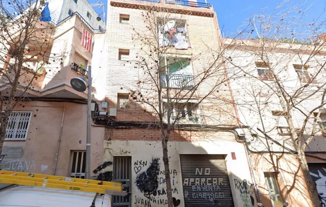 Se vende piso OKUPADO en Badalona (Barcelona) - foto 3