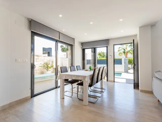 Villa 3 habitaciones 104m² en venta - Cuidad Quesada — 28