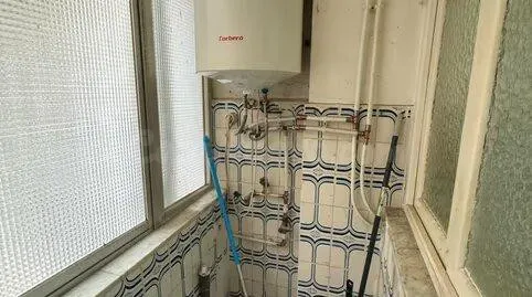 PRIMERA PLANTA DE 111M2 PARA REFORMAR — 2